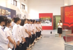 THÁNG 5 NHỚ BÁC