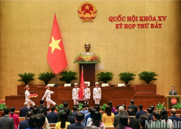 Chủ tịch Quốc hội Trần Thanh Mẫn tuyên thệ nhậm chức Chủ tịch Quốc hội Trần Thanh Mẫn tuyên thệ nhậm chức